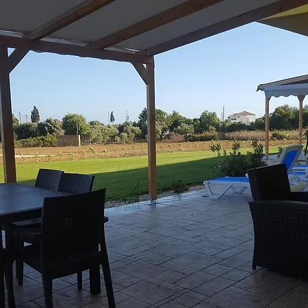 Lemoni Villa